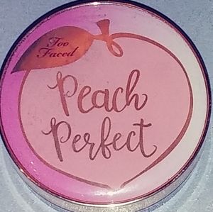 Too Faced peach perfect setting powder translucent